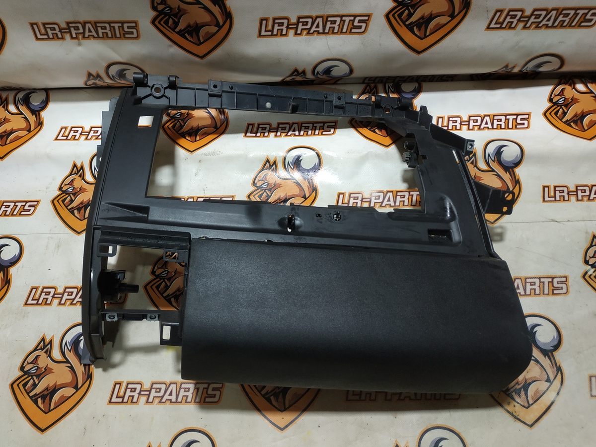 LR044326 Бардачок в сборе 5.0 после 2010 Range Rover Sport L320 (2005-2013) Б/У
